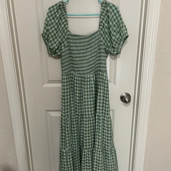 In Loom Green Gingham Women's Dress in Size Large - Picture 4 of 7